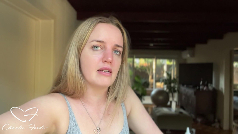 CharlieForde: 인터뷰: 찰리 포드의 모습을 엿볼 수 있습니다.