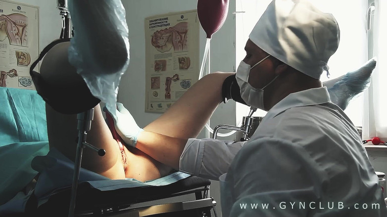 Medical fetish studio gynclub: कठिन गाइनो परीक्षा