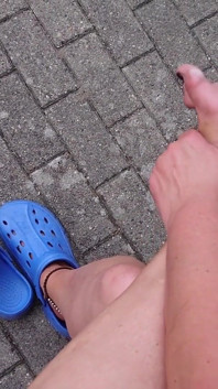Outdoor foot care on the left foot