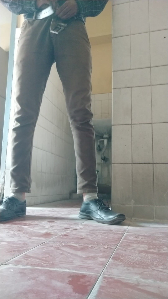 Tamil 10 inches BBC: Mi masturbo un cazzone nero in bagno