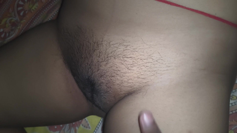 Angelmona: Masaje de coño en casa antes del sexo con Angel...