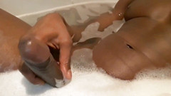 Big black cock BBCee: Nata4sex - main solo buru-buru di kamar mandi