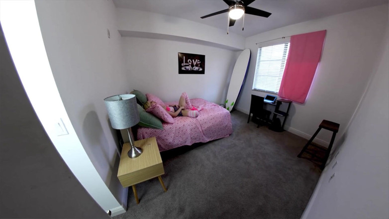 Taboo vr porn: Stepdaughter caught masturbating E1