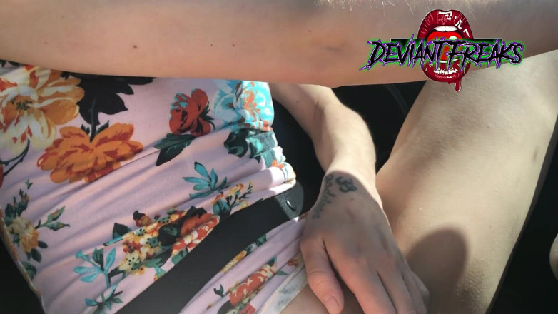 Deviant Freaks: Masturbasi sambil mengemudi