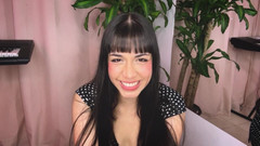 CoralTrip: Non-stop verbal förintelse