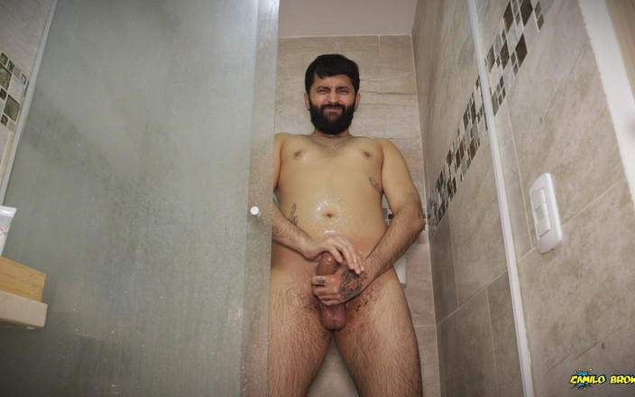 Camilo Brown: Il caldo cazzo non circonciso papa camilo brown arriva al...