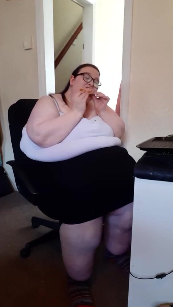 SSBBWLadyBrads: CHEF-FANTASIE DONUT SSBBW