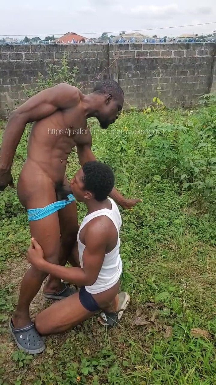 Creamyverseguy2: Er kam für Porno Auditio.