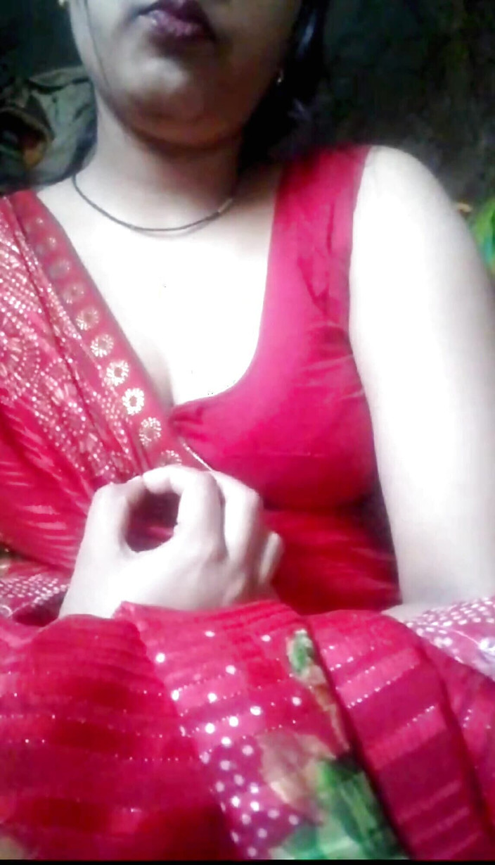 Suzy Pusy: Video cam show của nữ sinh đại học