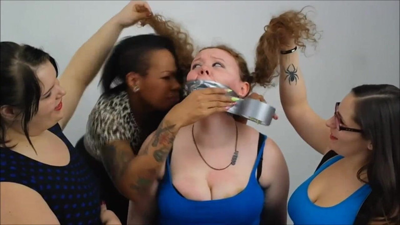 Selfgags classic: Vicious gag bullying - Runde 2: Sass auf kailey!