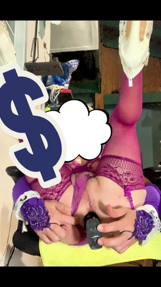 Shemale Play with Anal (Benito studio)