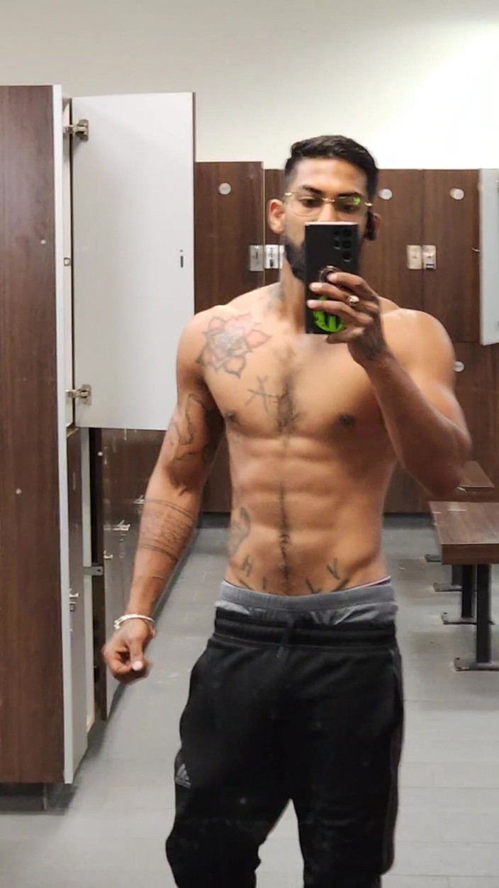 Junior7inch: Sexy Pic