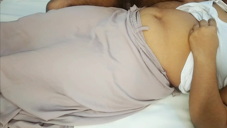 Jesmin18: Bangladeshi Sexy Bhabi Fucked Hard with Driver