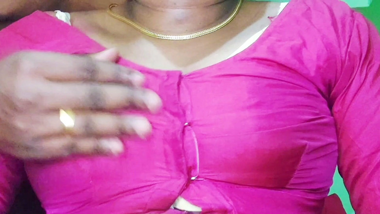 Desi Mohini: Wielkie piersi Kavita Bhabhi