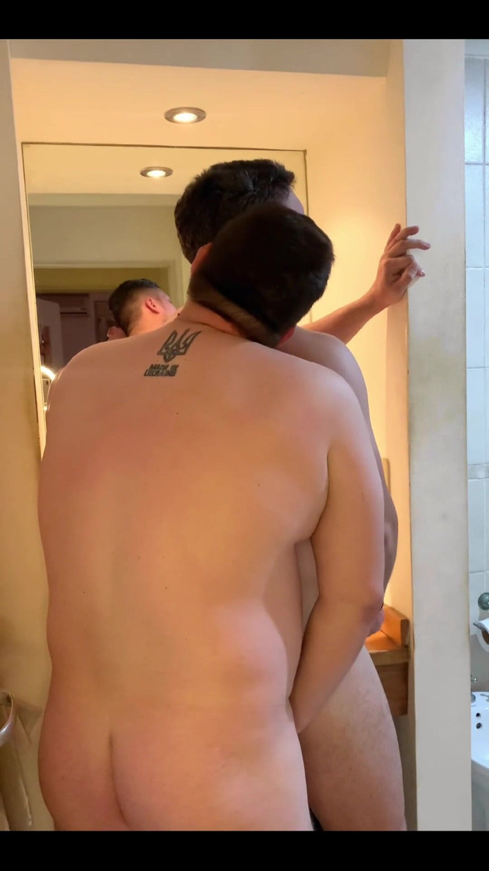 Wrongskiy: Shower Fuck