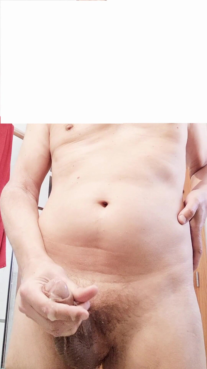 Rafael Torreano: मुझे रसोई में कामुक होने और फिर शॉवर से पहले झटका देते हुए देखें