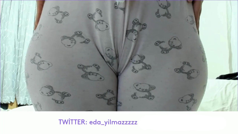 turk_milf_porno: Pijamalı deve toynağı yakın çekim