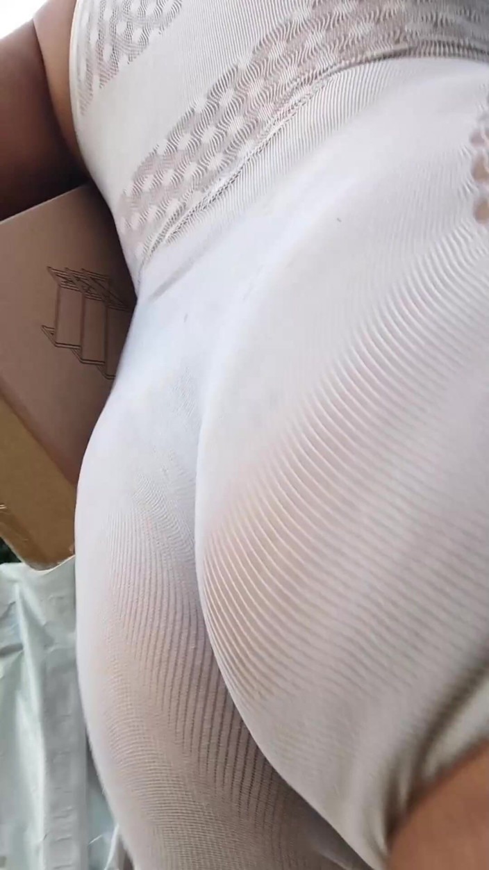 KNKY Bee: Ich liebe diese netz-outfits