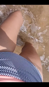 Pee Spotting the Beach
