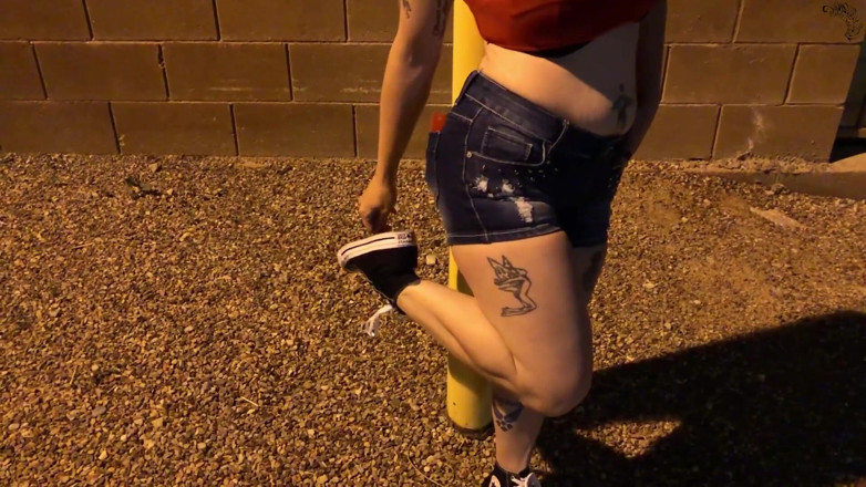 Nikki's Fetishes: Sneaker Match Lighting Smoking JOI