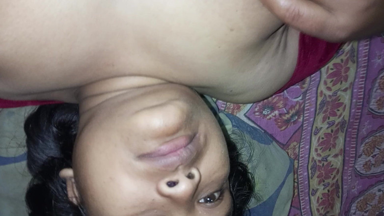 Mridulmadhu: Poranny seks z przyrodnią siostrą. Była bardzo zaskoczona, ale nie...