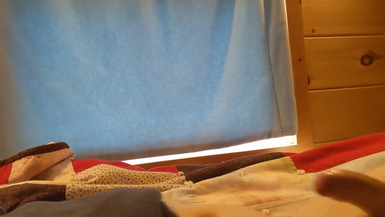 uncutcollegeguy: Dopo 2 mesi di non venire, sono venuto solo saltando l'aria! (senza...
