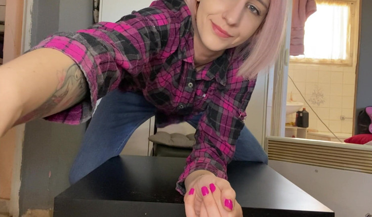 Cuteblonde666: Foot fetish size 41