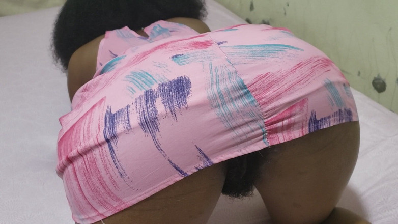 Lovemina: Bonita bunda grande rabuda parece perfeita