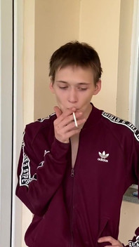 Smoke Sexy Hans and Hard Dick