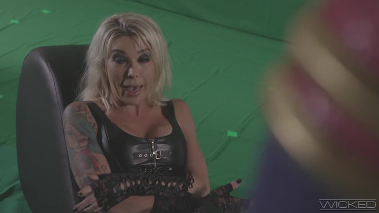 Wicked Pictures: Captain marvel fucked by supreme intelligence Aubrey Kate - wicked