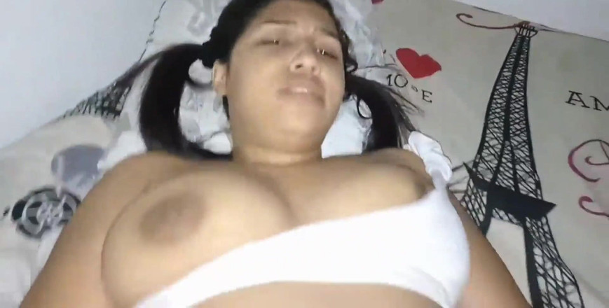 Pikaa6: 他们偷了她的手机，一部视频，他们在美国像哥伦比亚婊子一样操她