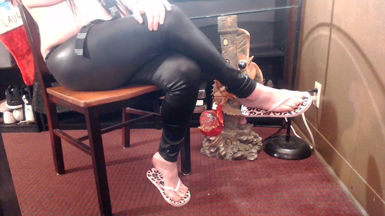 Abby Anna: Flip flop shoe play leather pants