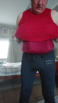 Abspritzen im Körper von Ulla Dessous