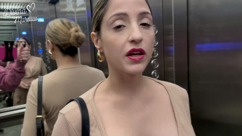 DivinaMaruuu: Il mio vicino mi chiede zucchero e finisco con il...
