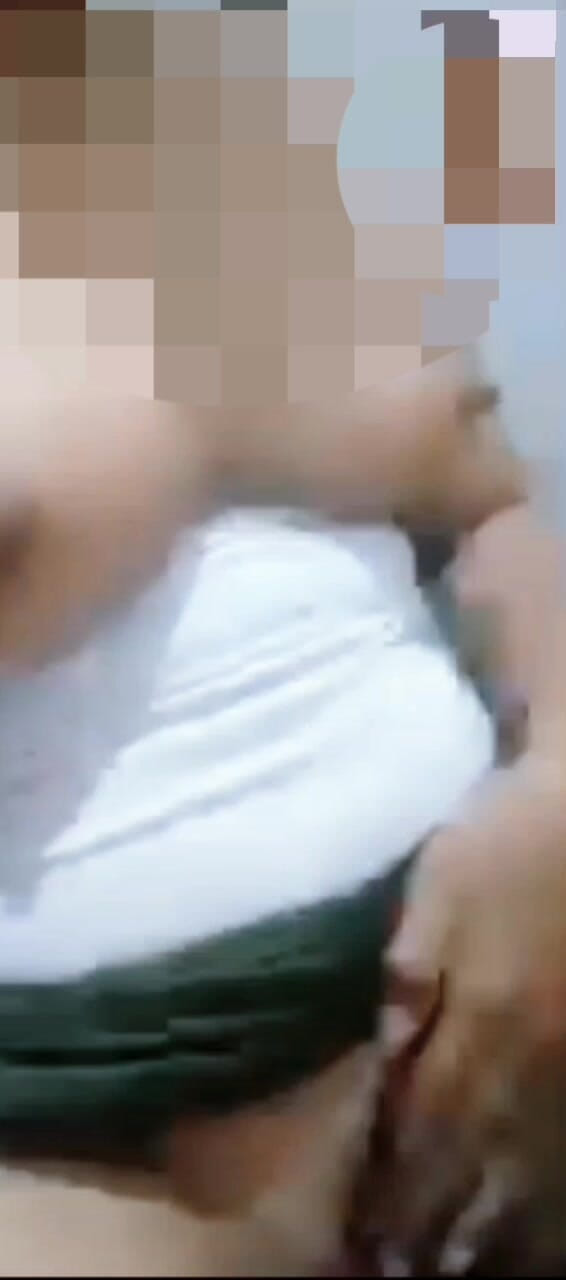 Astriana88: Videohovor se starostou vesnice se mnou