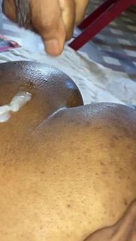 Ao ar livre sexo meio-irmão e meia-irmã fora da porta romance e sexo mallu casais quente romance com sexo no terraço