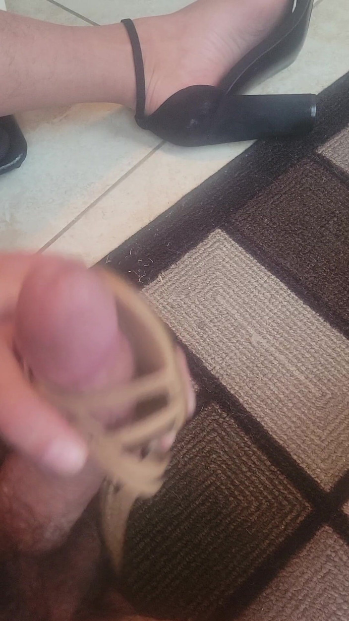 Feet Lover: Mit absätzen und Nylons und auf den absatz kommen