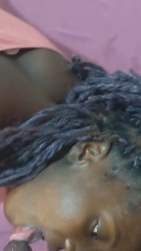 Gros cul bizarre, université, une grosse black sexy baise et suce une grosse bite d’une salope à la tête dévergondée - Jhodez
