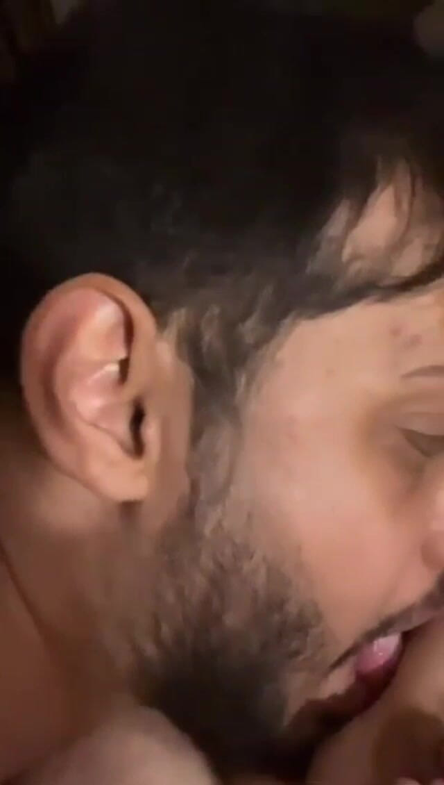 Sapnashah007: Fată dolofană desi cu iubit