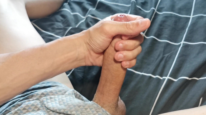 SEXY_GUYBEST: Sucoso, grande, bellissimo, eiaculano con forza e gemono