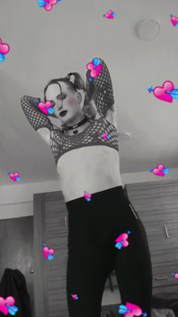 Traxy Femboy Dance