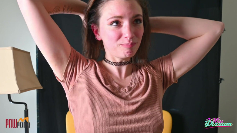 PNW Porn: Missdizzum - primeira sessão pornô