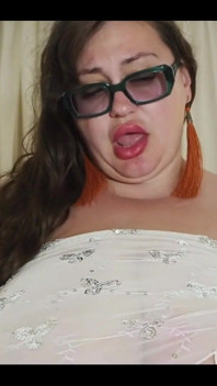 Boobs Make U Worship