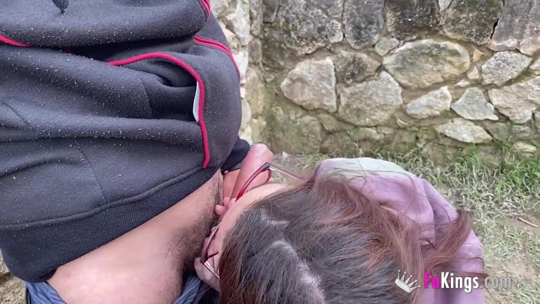 FAKings: Una coppia di campagna cerca una scopata di campagna. Diana...