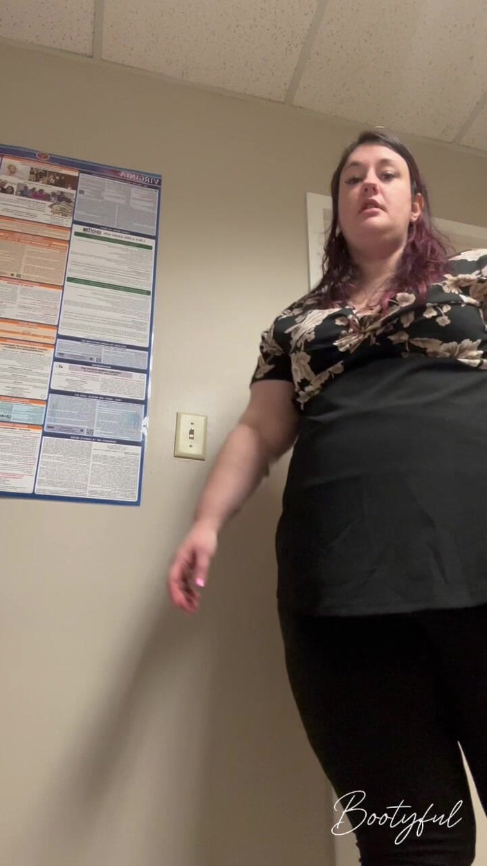 BellaBlast: Sniffing and Describing Intense Stinky Ass Farts