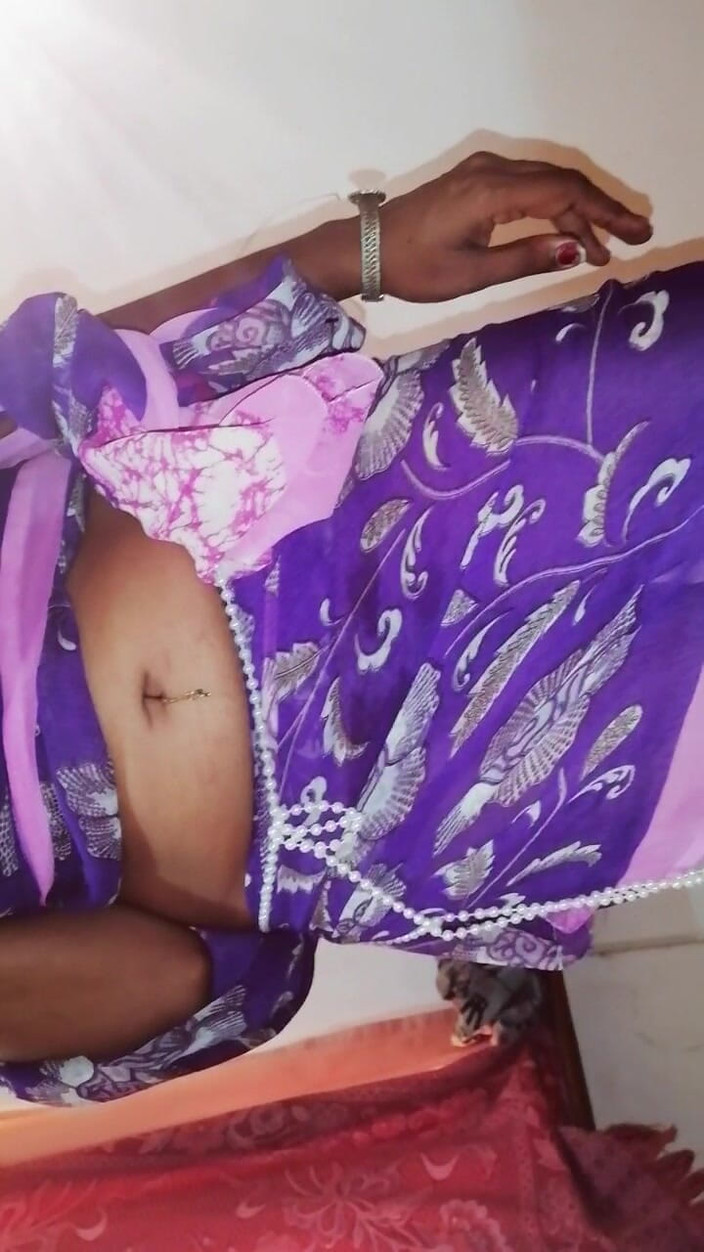 Tina Baby: Pembantuku punya kebiasaan yang menarik bagian 1