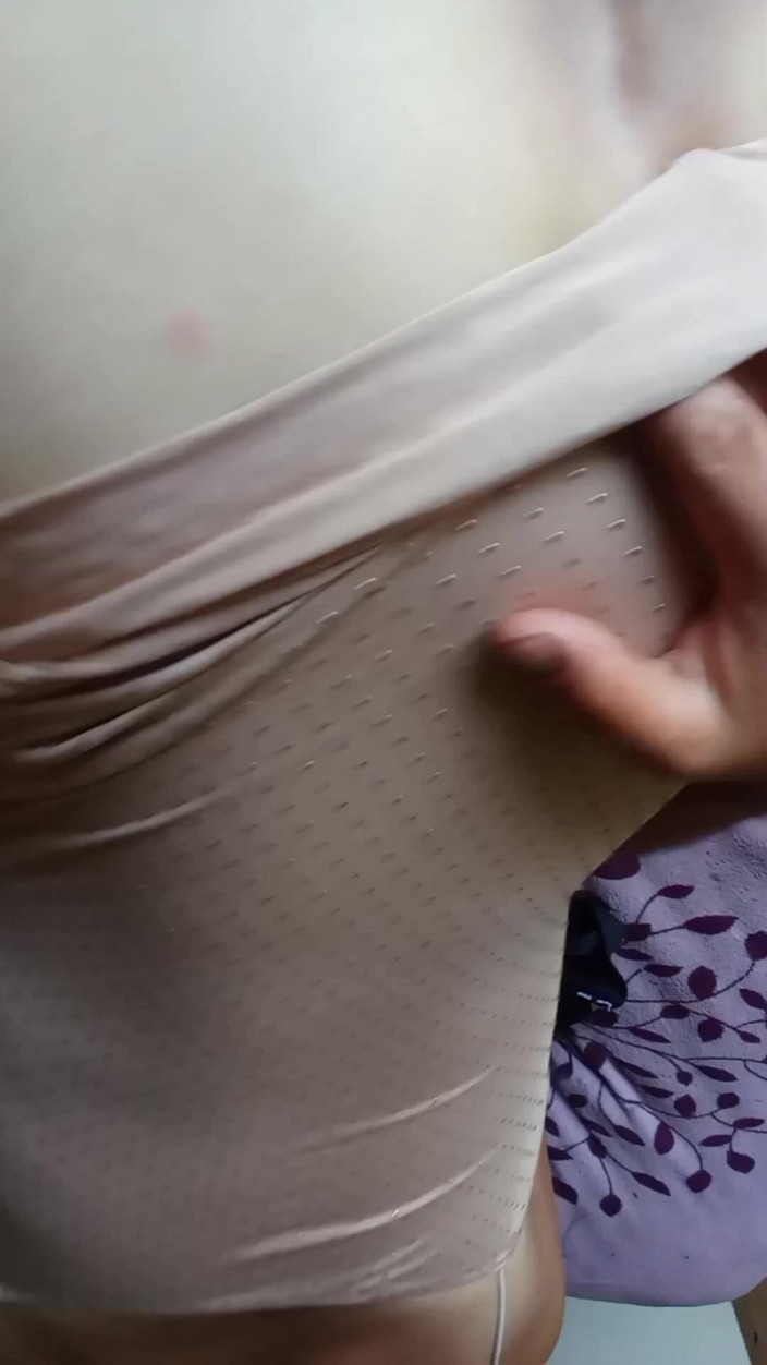 Dog4242: 미시 마운트 젊은 페니스