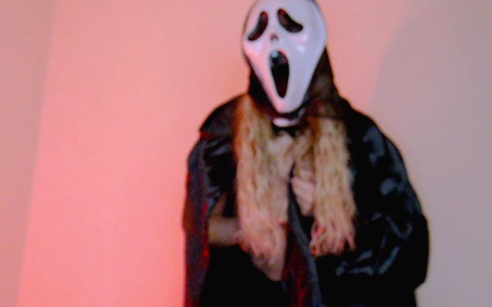 Nicolette69w: Halloween 24