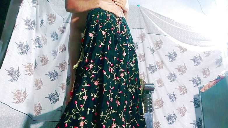 Rakul008: सुंदर भारतीय गुजराती सौतेली बहन पहली बार विशाल फुहार लेज मिलाते हुए भाग 2