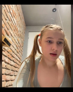 JuiceLussie: Dedilhando anal de perto Masturbar. Sente-se na cam